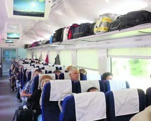 Поезд &quot;Хюндай&quot; опоздал в Донецк на 47 минут: иностранцы уже привыкли