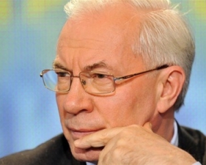 Азаров считает, что Евро помогло &quot;прорвать завесу лжи&quot; относительно Украины