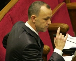 &quot;Бютовцы&quot; требуют расследовать убийство Щербаня в парламенте