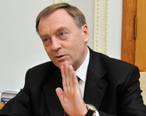 "Бютівці" натякають "аборигену" Лавриновичу на відповідальність за брехню мас-медіа