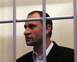 Убийце киевского милиционера смягчили меру наказания