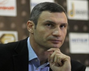 Політикам нічого запропонувати людям, тому вони беруться за мову - Кличко