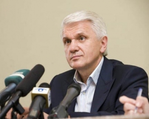 Изменения в Конституцию будут зависеть от настроений в обществе - Литвин
