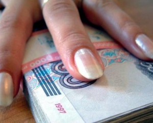В Киеве нотариус выдурила у клиентов 6 миллионов гривен
