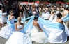В Харькове прошел Парад молодоженов: зарегистрировали 30 однодневных браков