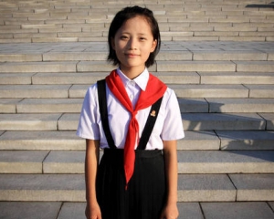 14-річна школярка загинула, рятуючи портрети вождів Північної Кореї
