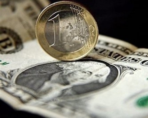 Курс евро к доллару США показал максимальный подъем за год