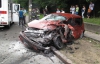 В Києві розбились три автівки. В аварії ледь не загинули дві жінки