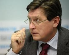 Разговорами о досрочных выборах Янукович пугает оппозицию - политолог