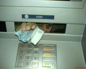 На Черкащині псевдопрацівники банку дурять довірливих клієнтів