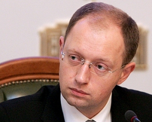Янукович боїться, що Європа підтвердить політичні переслідування в Україні - Яценюк