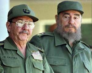 Рауль Кастро хоче забальзамувати тіло Фіделя - ЗМІ