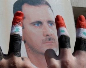 Екс-посол Сирії звинуватив Асада у співпраці з Аль-Каїдою