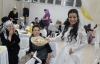 На хасидской свадьбе мужчины и женщины празднуют отдельно
