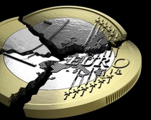 Кризис в еврозоне  достиг критической точки - эксперты МВФ