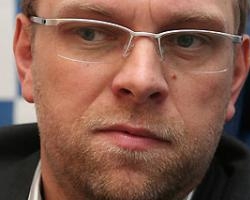 Судмедэксперты точно не определились может ли Тимошенко принимать участие в суде - Власенко