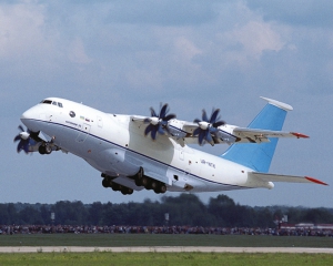 Самолет Ан-70 будут собирать в Казани