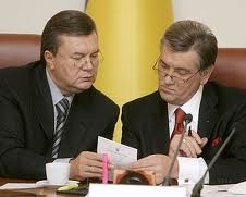 Ющенко розповів, чому ходить на асамблею до Януковича