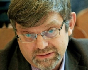 Кузьмин может открыть уголовное дело против Литвина - политолог