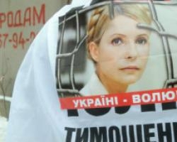 Тюремники обіцяють доставити Тимошенко в суд &quot;без бійки&quot; - ЗМІ