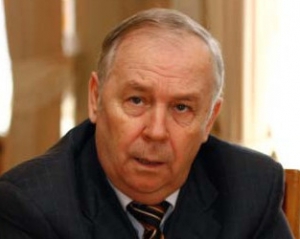 "Регіонал": Рада не прийме відставку Литвина і той підпише "мовний" закон