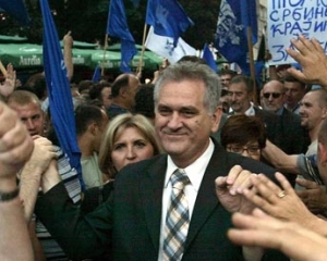 Президент Сербії вважає, що сербам в Косово загрожує геноцид