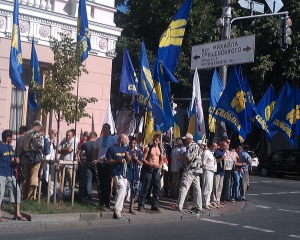 Тягнибок: Литвина не зняли, бо щось пообіцяли на його окрузі на Житомирщині