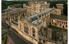 В Оксфорді студентам чоловічої статі дозволили приходити на заняття в спідниці і панчохах