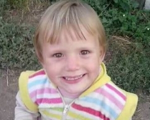 У Луганській області знайдена дівчинка, яку викрали невідомі на мотоциклі