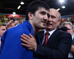 Третью золотую медаль Олимпиады России принес также дзюдоист