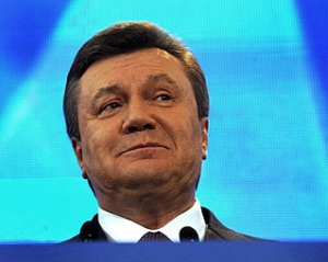 Янукович порадиться з інтелігенцією щодо мовного закону