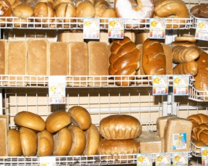 Цены на хлеб в Украине не будут повышать - Азаров