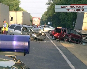 На Винниччине разбилась журналистка с мужем