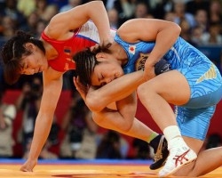 Японка стала триразовою олімпійською чемпіонкою з боротьби