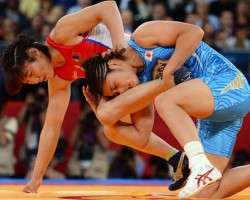 Японка стала трехкратной олимпийской чемпионкой по борьбе