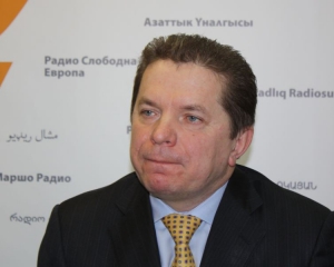 Янукович дав задачу посилити українську мову - Партія регіонів