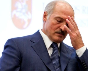 Державний телеканал Білорусі обізвав Карла Більдта "тролем"