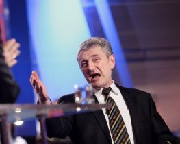 В случае победы на выборах оппозиция не отменит "языковой" закон - "регионал"