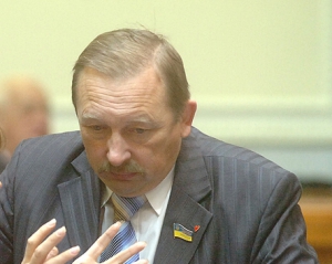 "Ви ж дивіться, якщо проголосуєте не так..." - В опозиції лякають стеженням влади за людьми