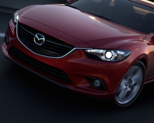 Mazda хоче полегшити свої нові автомобілі на 100 кг