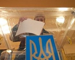 Соцопитування: 5% бар'єр подолають "Регіони", Об'єднана опозиція, "УДАР" і КПУ