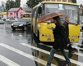В Україні сьогодні дощі, місцями грози, температура від +24 до +27