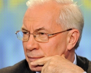 "Сорочинський ярмарок має потенціал стати в один ряд з відомими у світі ярмарками" - Азаров