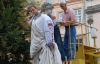 У Львові скульптури одягли у вишиванки