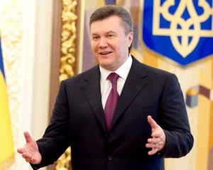 Янукович пообіцяв: українською мовою робитимуться наукові дослідження