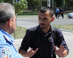 Громадському активісту за інтерв&#039;ю про зловживання &quot;регіонала&quot; загрожує 15 діб арешту