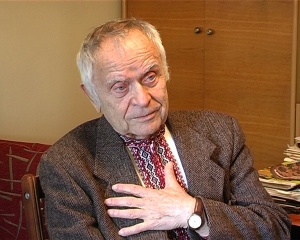 Дмитрий Павлычко назвал Анну Ахматову "Анной Ахметовой"