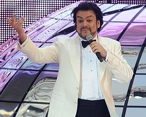 Филипп Киркоров следит за своими детьми с помощью видеокамер