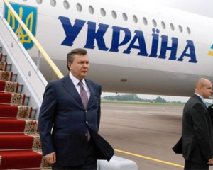 Паломник Янукович злітав на Афон за 600 тисяч гривень
