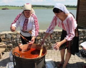 Фестивалю Борща на Черкащине не нашли места из-за политических разборок